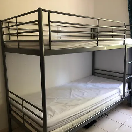 Casa - Homestay szállás Párizs