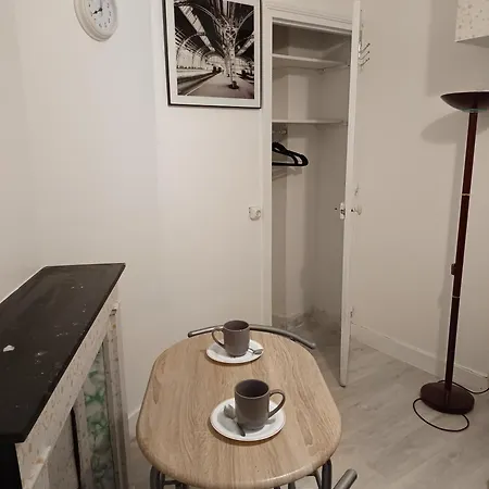 Charmant Studio Au 14eme Paris