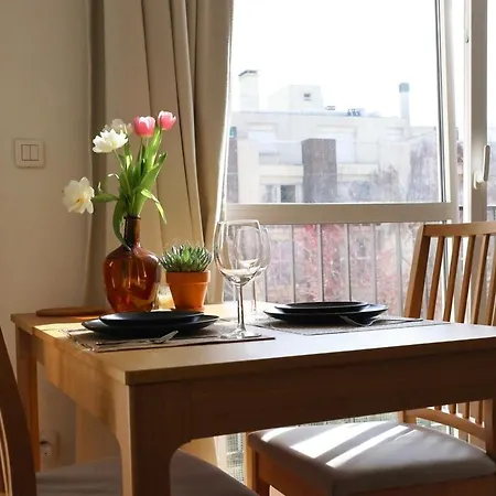 Vue Jardin Proche Canal Saint-martin Apartment Paris