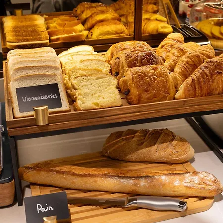 Gabbie Hotel Paris