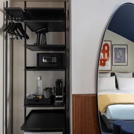 Gabbie Hotel