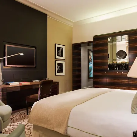 De Galles, A Luxury Collection Hotel, Hotell 5*