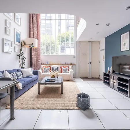 Apartment Loft D Exception Au Pied Des Champs-elysees