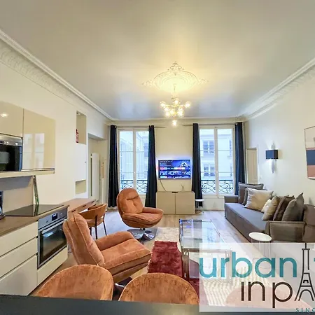 63-luxury Flat Champs-elysees * Paris