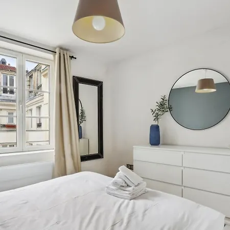 Bnbnook - Bright 2br Near Louvre & Pompidou Apartment Paris