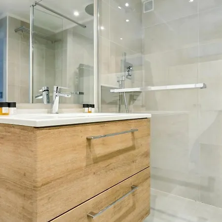Apartment Bnbnook - Bright 2br Near Louvre & Pompidou Paris