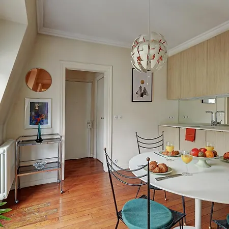 Bnbnook - Elegant 1br Near The Louvre And Odeon *