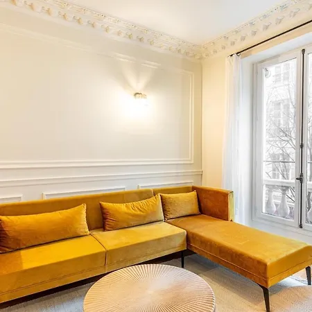 Apartment In The Heart Of Le Marais! *