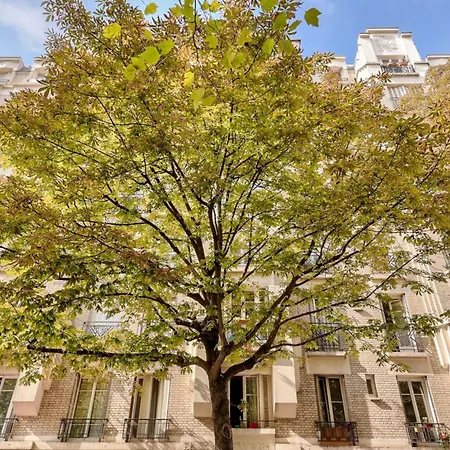 Flexliving - - Crimee * París