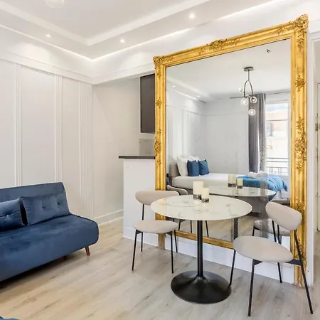 Square Villaret Paris
