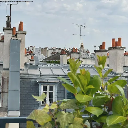 Des Deux Continents Hotel Paris