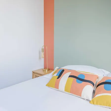 Superb 2bdr 6p Porte De Champerret * Paris