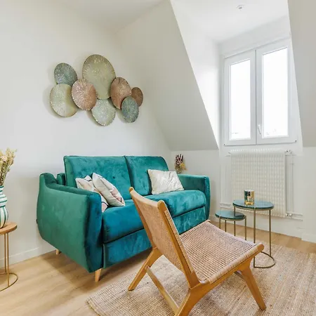 Superb 2bdr 6p Porte De Champerret Apartment Paris