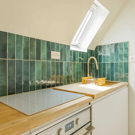 Superb 2bdr 6p Porte De Champerret Apartment