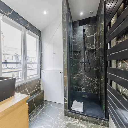Apartment Superb 2bdr 6p Porte De Champerret
