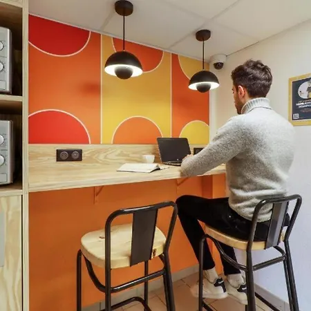 Eiffel Citea Dayroom Espace Sans Nuitee Et Partagee Chatillon Nuitee -- Repos Journee Ou Espace Travail 8-19h Proche Tour Eiffel Ou Usage Bureau A L'heure En Journee -- Nuitee Chatillon Avenue * Paris