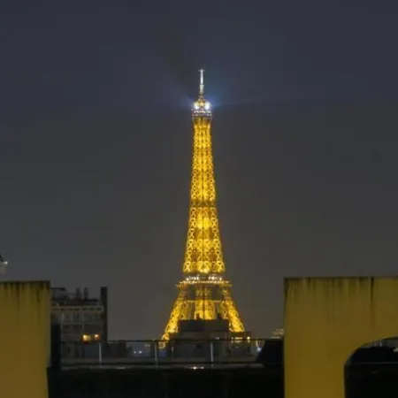 Dayroom Espace Sans Nuitee Et Partagee Chatillon Nuitee -- Repos Journee Ou Espace Travail 8-19h Proche Tour Eiffel Ou Usage Bureau A L'heure En Journee -- Nuitee Chatillon Avenue * Parijs