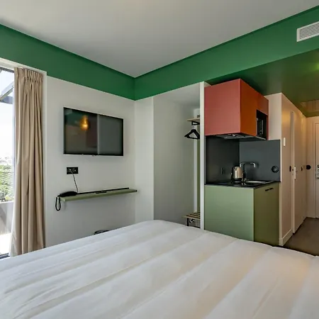 & 13 Porte D'italie 3* París