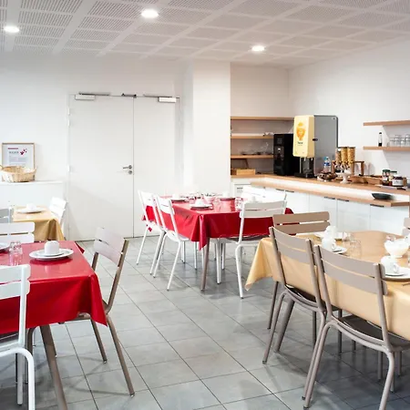 Maison Saint Charles - Association Habitat Et Humanisme Ile De France * Paris