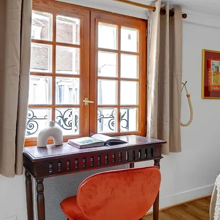Bnbnook - Stylish 2br - Ile St-louis - Notre-dame Apartment