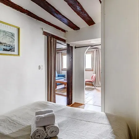 Bnbnook - Stylish 2br - Ile St-louis - Notre-dame