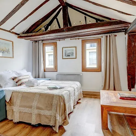 Bnbnook - Stylish 2br - Ile St-louis - Notre-dame Apartment