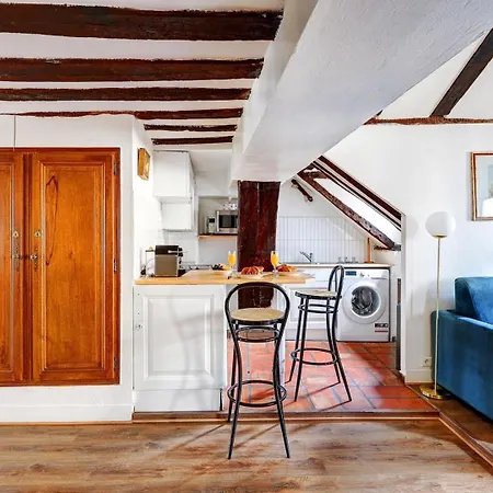 Bnbnook - Stylish 2br - Ile St-louis - Notre-dame Apartment *