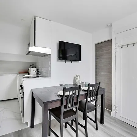 Apartment In The Heart Of - Rivoli - Mobility Lease