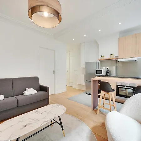 Very For 2 People Batignolles - Nollet Mobility Lease * Paris