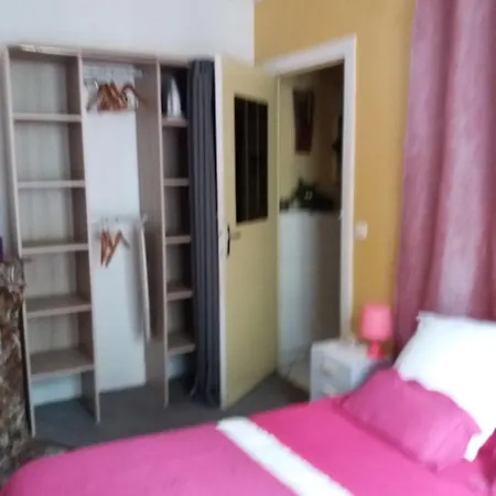 Toit Pour Vous D'hotes Bed & Breakfast *