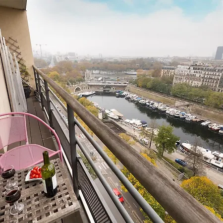 公寓 Floor With Eiffel Tower View And Roof
