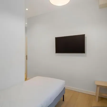 Mobility Lease - La Fayette - 8 People *