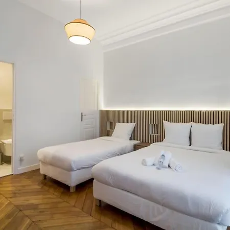 Mobility Lease - La Fayette - 8 People *