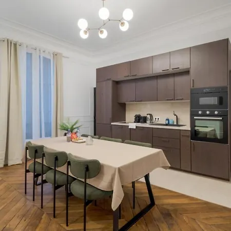 Apartment Mobility Lease - La Fayette - 8 People Paris