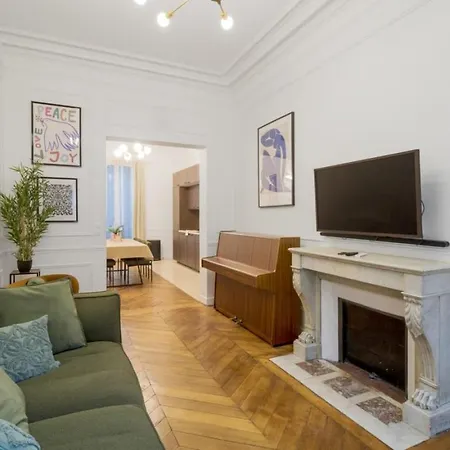 Mobility Lease - La Fayette - 8 People Paris