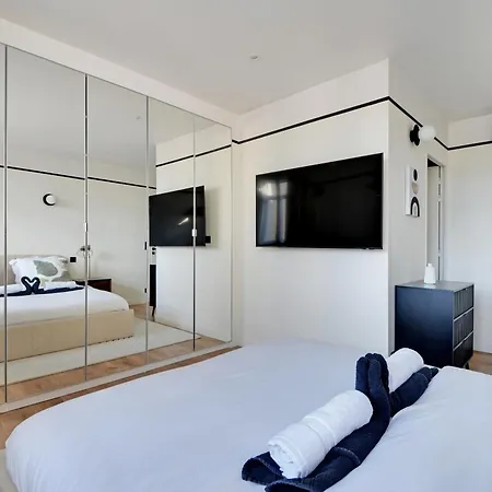 La Maison Bizot 53 By Ecoflats Apartment