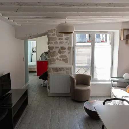 Cozy In Le Marais Apartment *