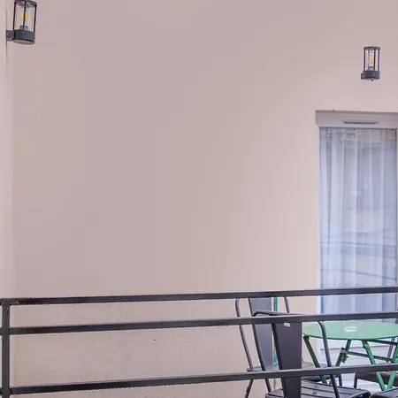 East Apart-hotel *