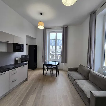 Poisson 5 Appartement *