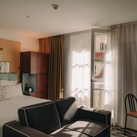 Otel Eiffel Blomet 4*