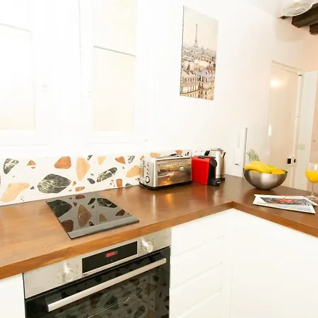 Apartment Bnbnook - Ile Saint-louis - Cozy Studio