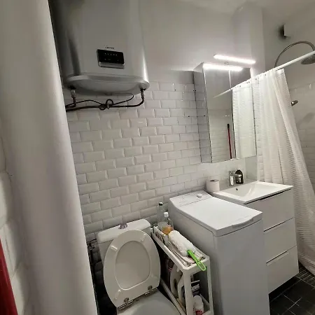 Apartment Loft Tres Calme Confort Proche Parc Des Expos De Versailles Vue Tour Eiffel *