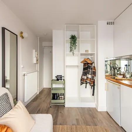Cozy - Eiffel Tower - Sleeps 2p Apartman *