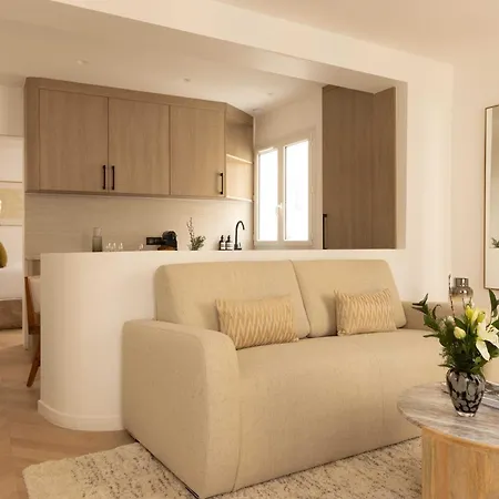 Apartment Elegant Apartment- 2br-6p- Le Marais *