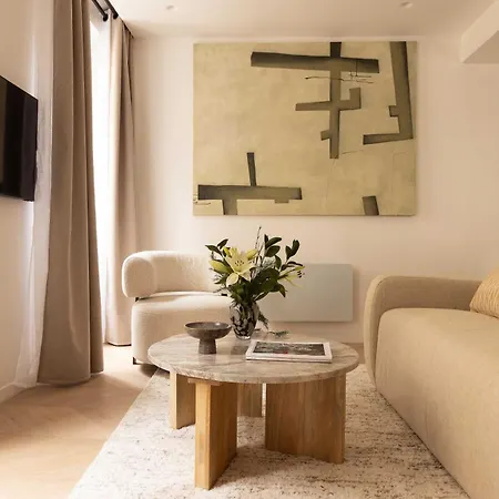 Elegant Apartment- 2br-6p- Le Marais Apartment *