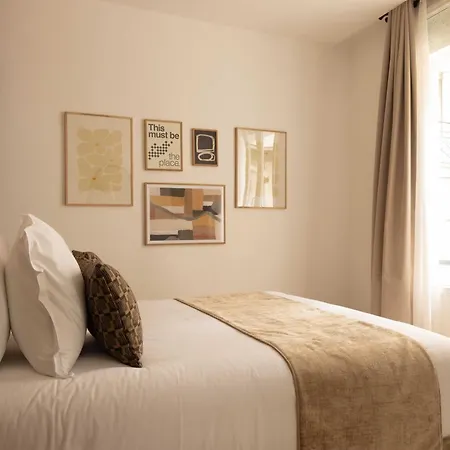 Elegant Apartment- 2br-6p- Le Marais Apartment Paris