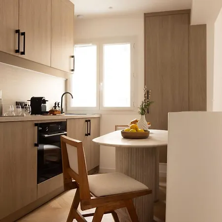 Apartment Elegant Apartment- 2br-6p- Le Marais Paris