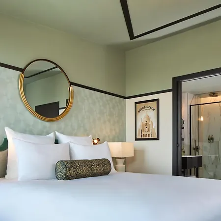 Hotel Maison Cassandre 4*