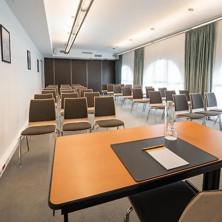 Hotel Voco Montparnasse, An Ihg Paris