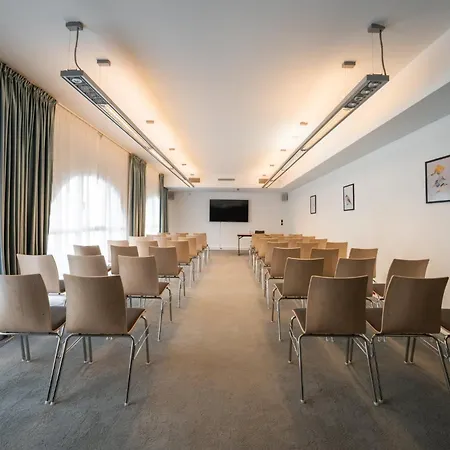 Voco Montparnasse, An Ihg 4* Paris